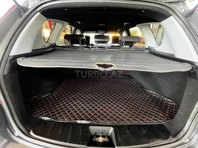 Hyundai i30 2011, 340,000 km - 1.6 л - Biləsuvar