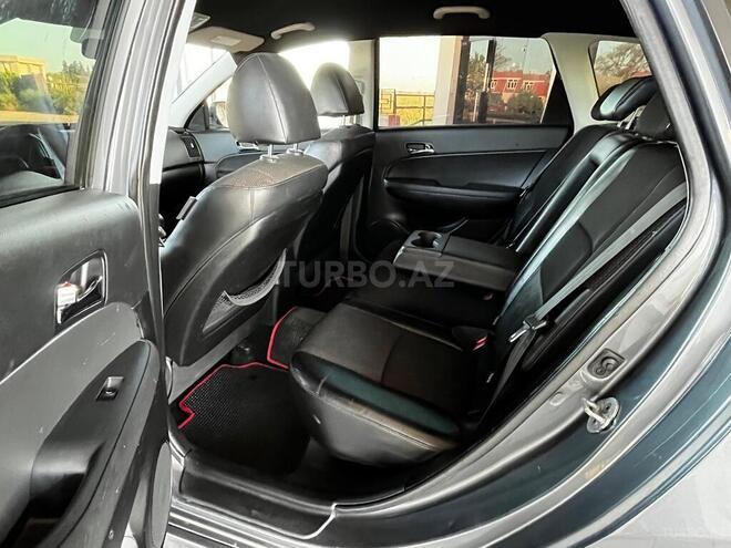 Hyundai i30 2011, 340,000 km - 1.6 л - Biləsuvar