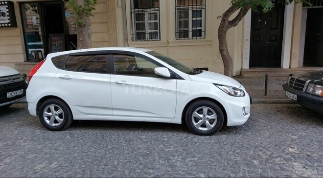 Hyundai Accent 2013, 241,692 km - 1.6 l - Bakı