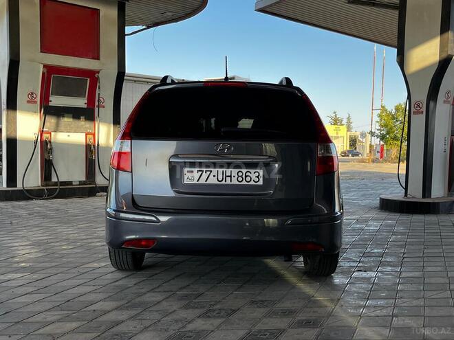 Hyundai i30 2011, 340,000 km - 1.6 л - Biləsuvar