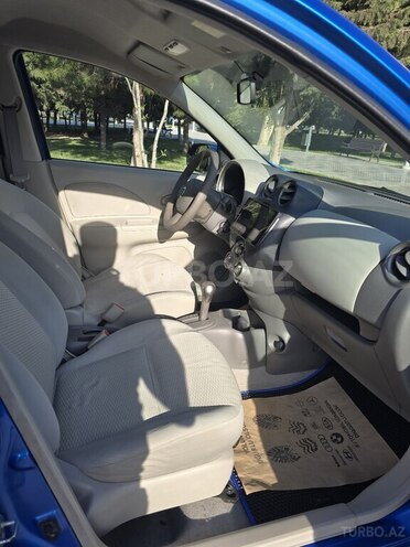 Nissan Micra-11