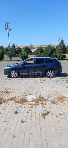 Renault Megane-5