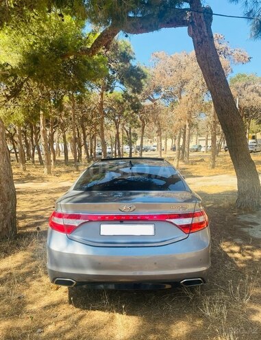 Hyundai Grandeur 2016, 184,000 km - 2.2 л - Bakı