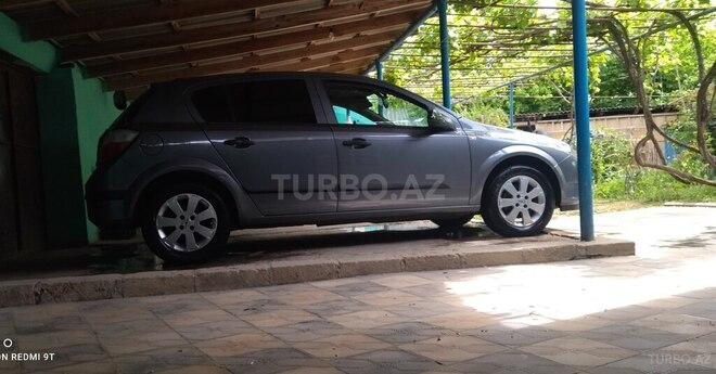 Opel Astra 2004, 290,947 km - 1.4 l - Qusar