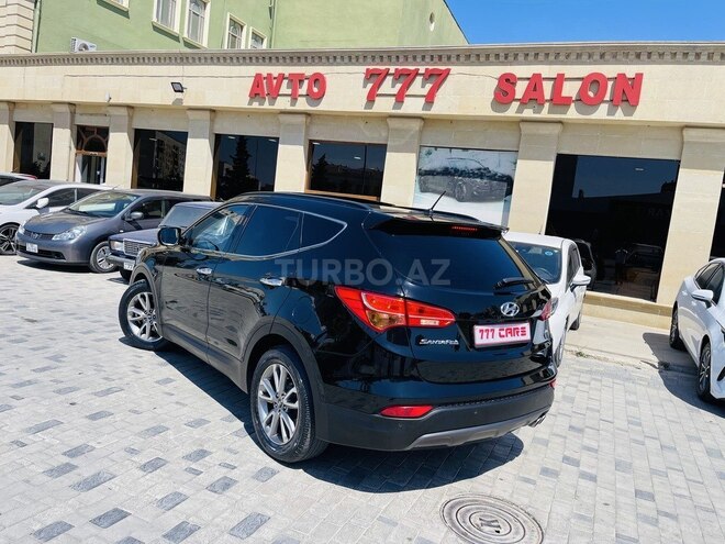 Hyundai Santa Fe-8