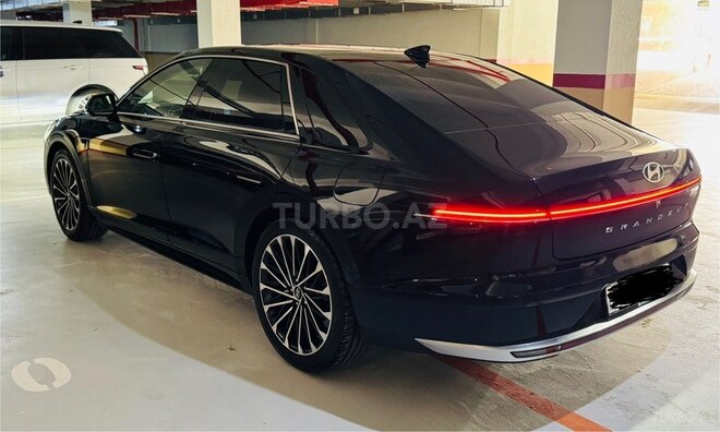 Hyundai Grandeur-4
