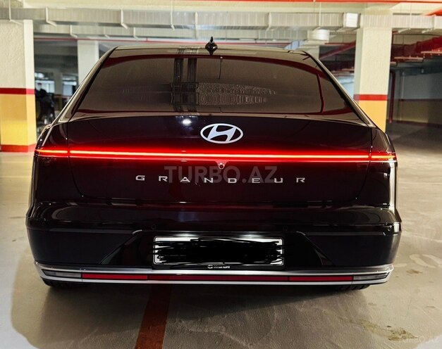 Hyundai Grandeur-5