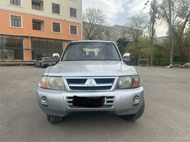 Mitsubishi Pajero 2004, 288,000 km - 3.0 l - Bakı