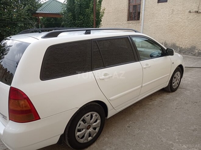 Toyota Corolla 2006, 305,000 km - 1.4 l - Gəncə