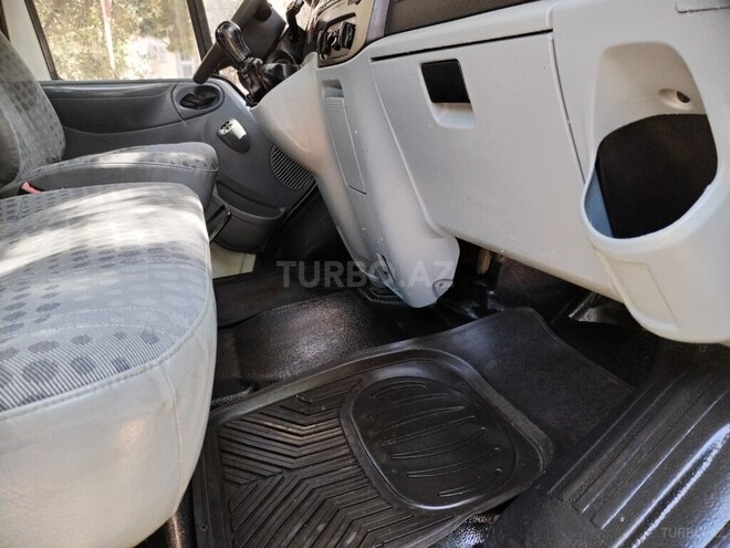 Ford Transit 2008, 245,000 km - 2.4 л - Bakı