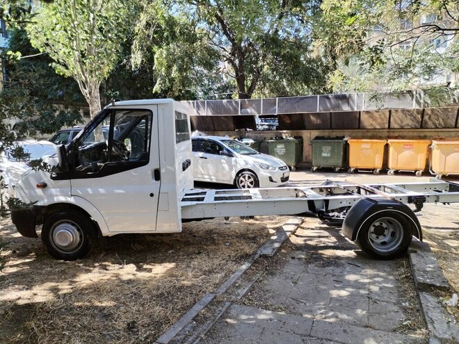 Ford Transit 2008, 245,000 km - 2.4 л - Bakı