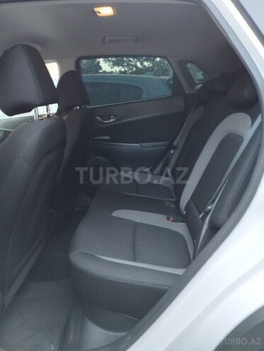 Hyundai Kona 2019, 49,850 km - 2.0 л - Bakı