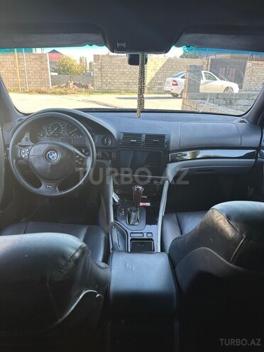 BMW 528 1997, 263,000 km - 2.8 л - Şabran