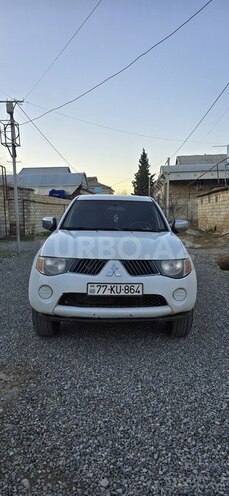 Mitsubishi L200 2007, 453,212 km - 2.5 l - Yevlax