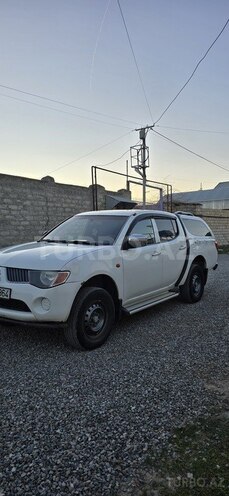 Mitsubishi L200 2007, 453,212 km - 2.5 l - Yevlax