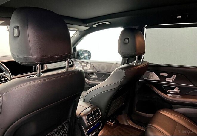 Mercedes GLS 450 4MATIC-14