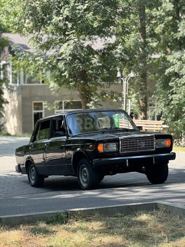 LADA (VAZ) 2107 2009, 95,000 km - 1.6 l - Quba