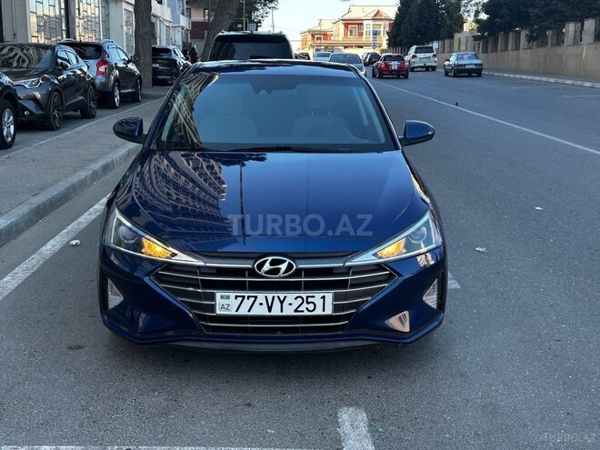 Hyundai Elantra 2019, 83,000 km - 2.0 l - Bakı
