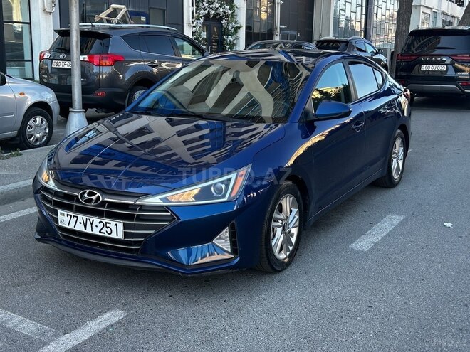 Hyundai Elantra 2019, 83,000 km - 2.0 l - Bakı