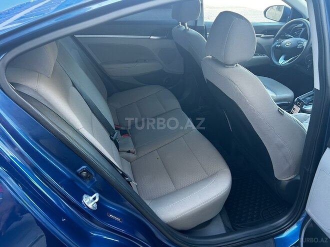Hyundai Elantra 2019, 83,000 km - 2.0 l - Bakı