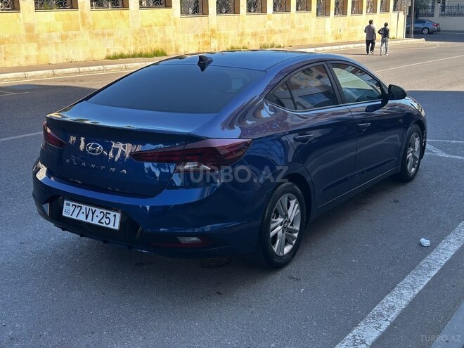 Hyundai Elantra 2019, 83,000 km - 2.0 l - Bakı