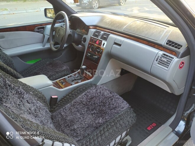 Mercedes E 240 1998, 310,742 km - 2.4 l - Göyçay