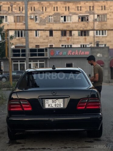 Mercedes E 320 2001, 400,000 km - 3.2 l - Bakı