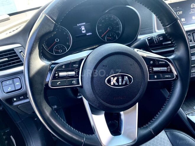Kia K5-6