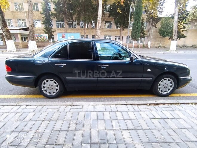 Mercedes E 240 1998, 310,742 km - 2.4 l - Göyçay