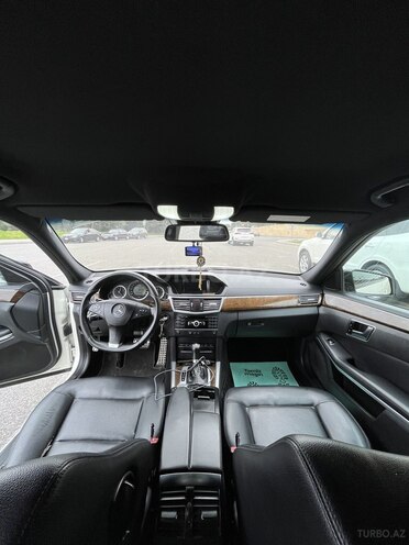 Mercedes E 200 2010, 385,000 km - 1.8 l - Bakı