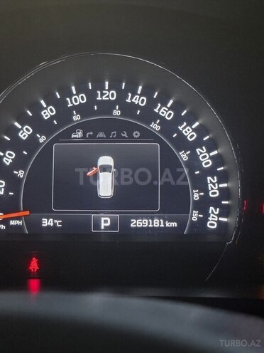 Kia Sorento-11