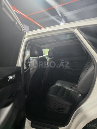 Kia Sorento-15