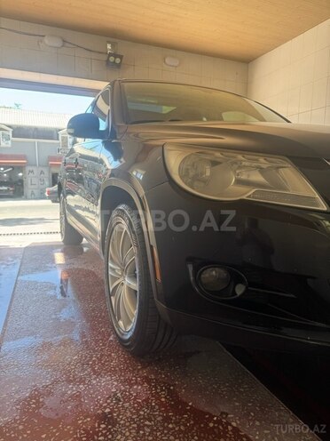 Volkswagen Tiguan 2009, 245,000 km - 2.0 l - Bakı