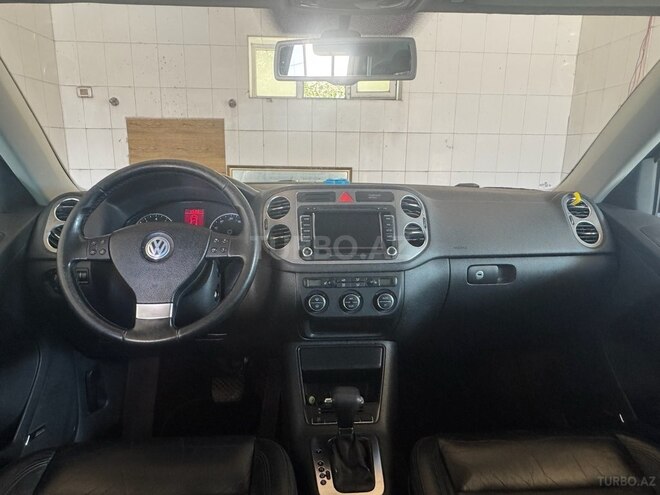 Volkswagen Tiguan 2009, 245,000 km - 2.0 l - Bakı