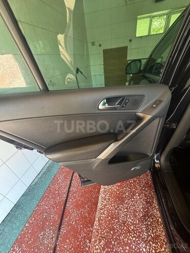 Volkswagen Tiguan 2009, 245,000 km - 2.0 l - Bakı