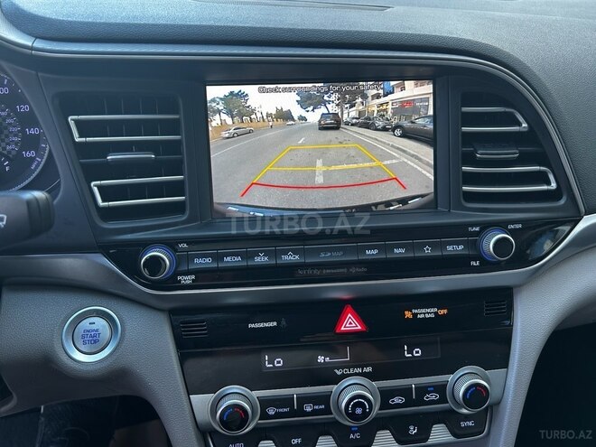 Hyundai Elantra 2019, 121,000 km - 2.0 l - Bakı