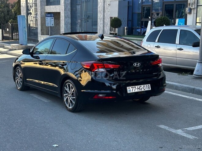 Hyundai Elantra 2019, 121,000 km - 2.0 l - Bakı
