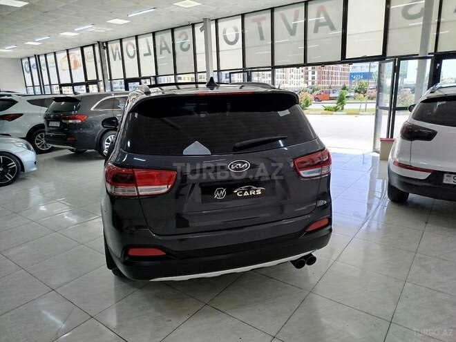Kia Sorento-5