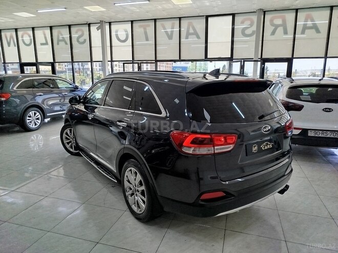 Kia Sorento-8