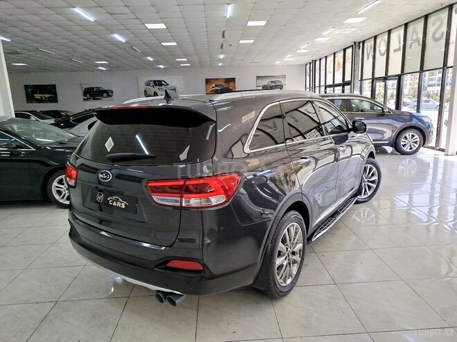 Kia Sorento-7