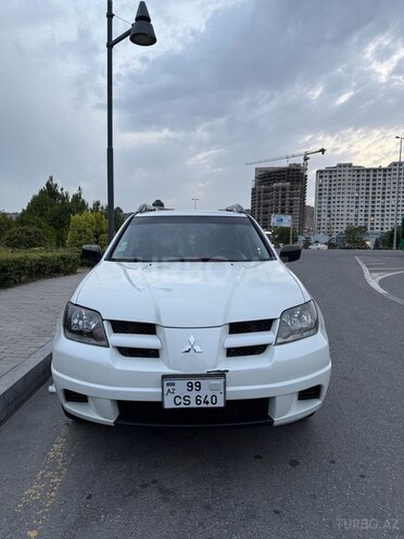 Mitsubishi Outlander 2002, 169,000 km - 2.4 l - Bakı