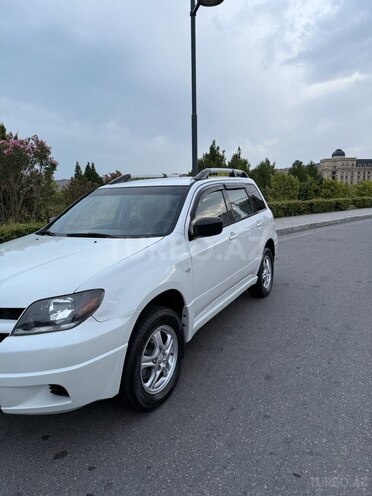 Mitsubishi Outlander 2002, 169,000 km - 2.4 l - Bakı