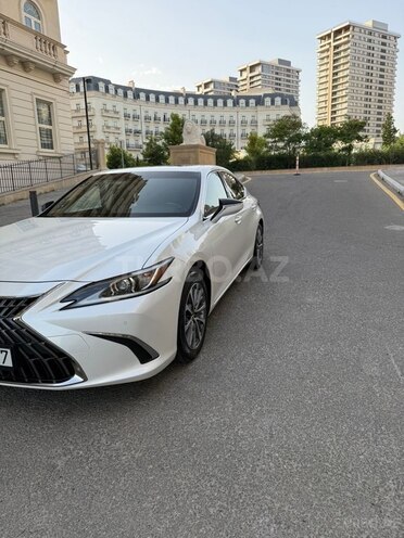 Lexus ES 200 2022, 33,000 km - 2.0 l - Bakı