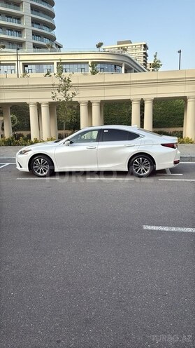 Lexus ES 200 2022, 33,000 km - 2.0 l - Bakı