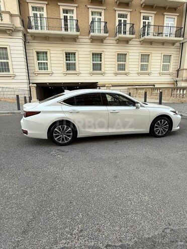 Lexus ES 200 2022, 33,000 km - 2.0 l - Bakı