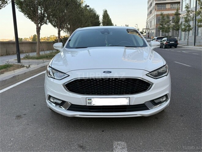 Ford Fusion (North America) 2017, 146,000 km - 2.0 л - Bakı