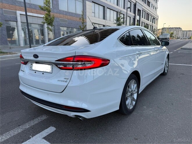 Ford Fusion (North America) 2017, 146,000 km - 2.0 л - Bakı