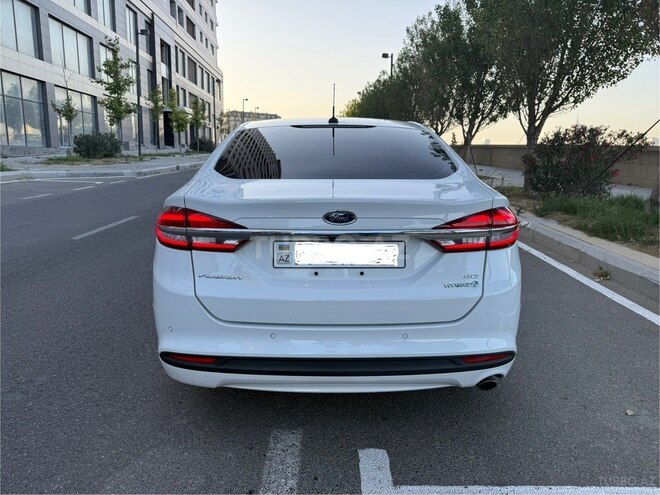 Ford Fusion (North America) 2017, 146,000 km - 2.0 л - Bakı