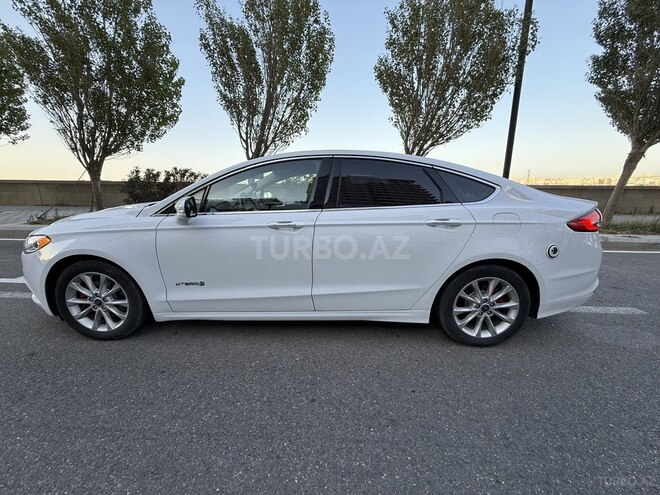 Ford Fusion (North America) 2017, 146,000 km - 2.0 л - Bakı