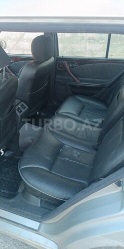 Mercedes E 220 d 2000, 333,000 km - 2.2 l - Bakı